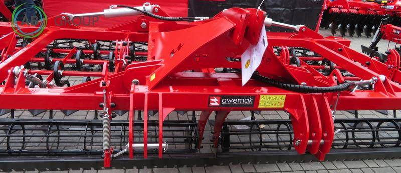 Awemak heavy soil tillage cultivator with hydraulic folding PUMA, 5 m - Cultivador: foto 1 Awemak heavy soil tillage cultivator with hydraulic folding PUMA, 5 m - Cultivador: foto 1