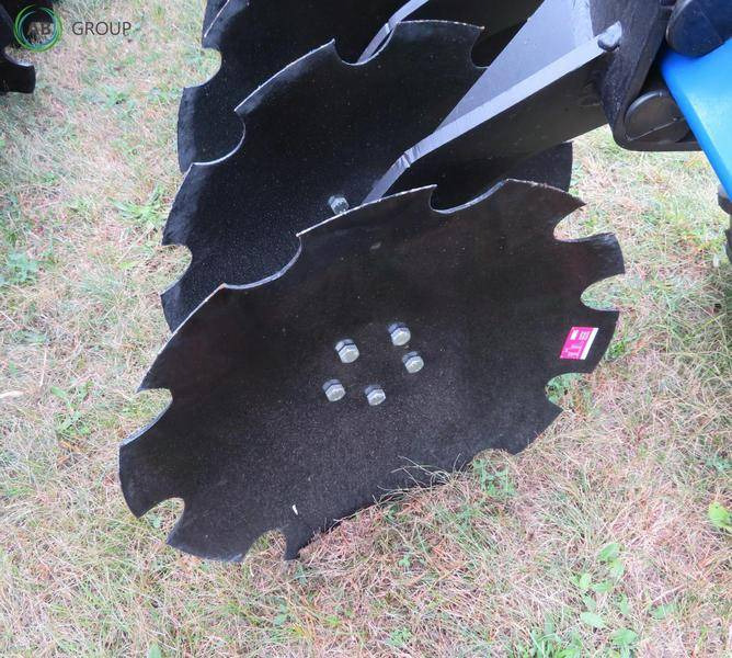 Awemak hydraulically folding heavy disc harrow Goliath CBTHD60, 6 m - Rastras: foto 5 Awemak hydraulically folding heavy disc harrow Goliath CBTHD60, 6 m - Rastras: foto 5