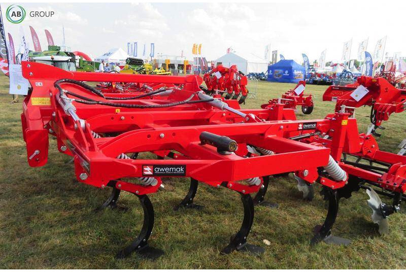 Awemak kultywator bezorkowy składany hydraulicznie Matado - Cultivador: foto 1 Awemak kultywator bezorkowy składany hydraulicznie Matado - Cultivador: foto 1