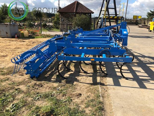 Cultivator and stubble cultivator hydraulically folded 5 m Agristal KUŚ - Equipo para trabajo del suelo: foto 5 Cultivator and stubble cultivator hydraulically folded 5 m Agristal KUŚ - Equipo para trabajo del suelo: foto 5