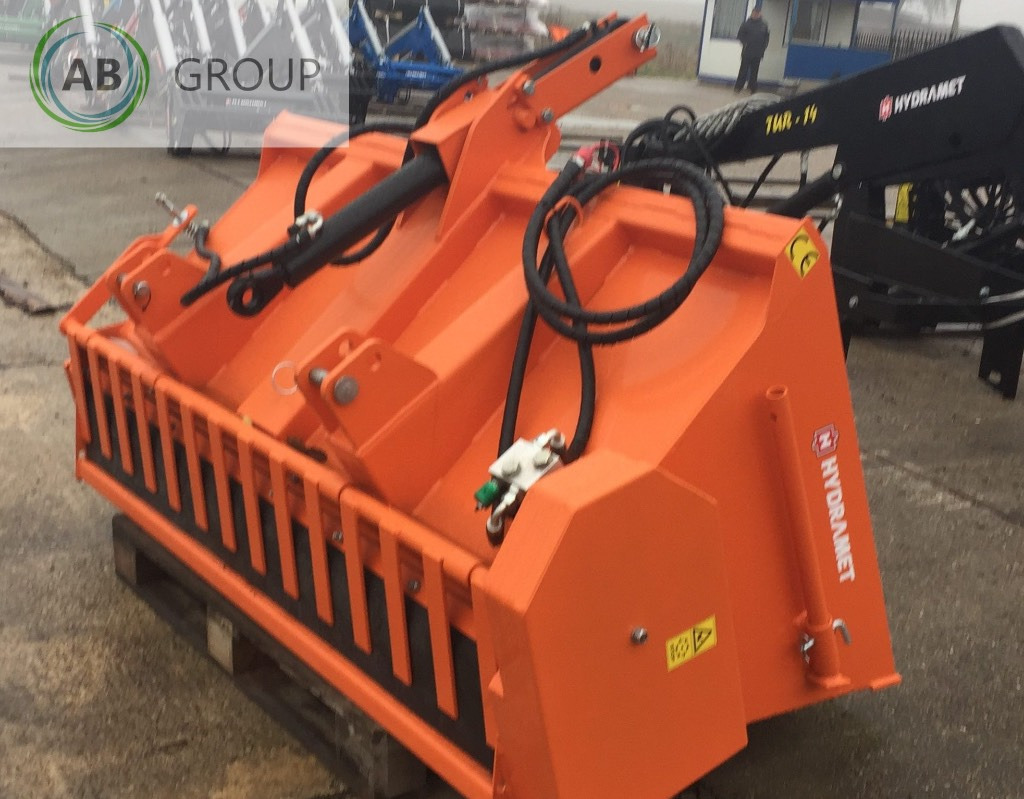 Hydramet tractor sand spreader T-018 - Esparcidor de sal: foto 4 Hydramet tractor sand spreader T-018 - Esparcidor de sal: foto 4