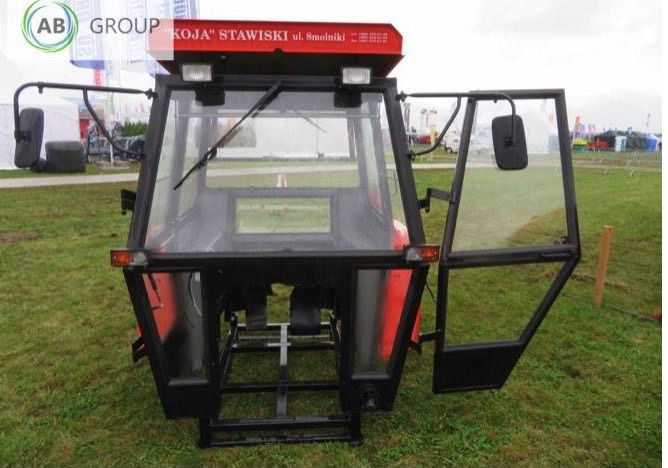Koja tractor cab C-360 - Cabina para Tractor: foto 1 Koja tractor cab C-360 - Cabina para Tractor: foto 1