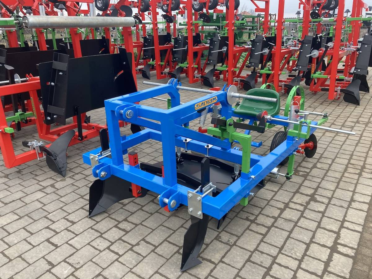 Sadrim bed forming machine MDZ-1 - Equipo para trabajo del suelo: foto 4 Sadrim bed forming machine MDZ-1 - Equipo para trabajo del suelo: foto 4