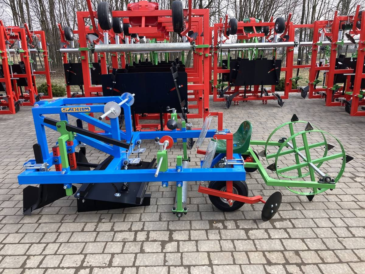 Sadrim bed forming machine MDZ-1 - Equipo para trabajo del suelo: foto 3 Sadrim bed forming machine MDZ-1 - Equipo para trabajo del suelo: foto 3