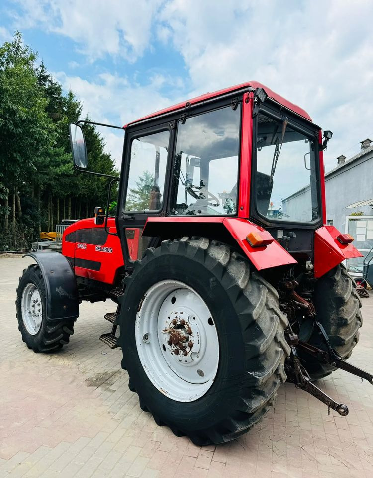 Belarus 1025.3 - Tractor: foto 2 Belarus 1025.3 - Tractor: foto 2