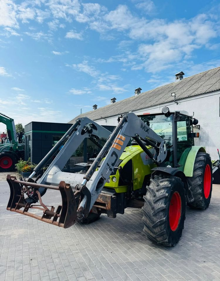Claas Arion 420 - Tractor: foto 2 Claas Arion 420 - Tractor: foto 2