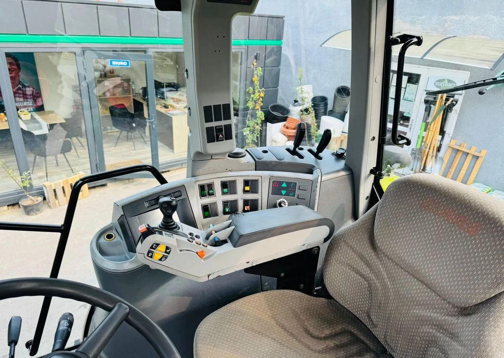 Tractor Claas Axion 850 CEBIS: foto 10