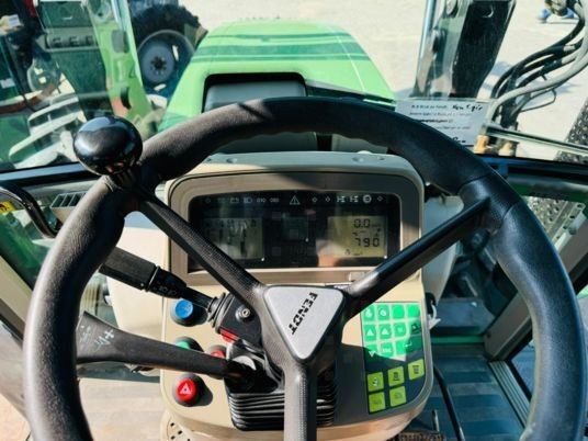 Fendt 718 VARIO TMS - Tractor: foto 2 Fendt 718 VARIO TMS - Tractor: foto 2