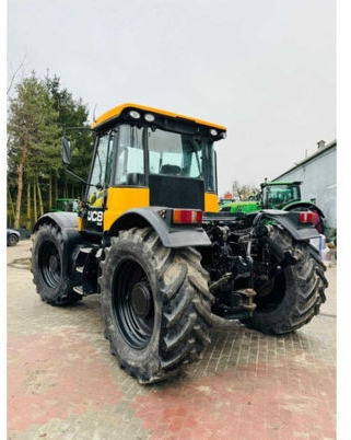 JCB Fastrac 3200 80KM/H 2014 rok! 215 KONI! Zobacz! 3230,4220,3185 - Tractor: foto 4 JCB Fastrac 3200 80KM/H 2014 rok! 215 KONI! Zobacz! 3230,4220,3185 - Tractor: foto 4