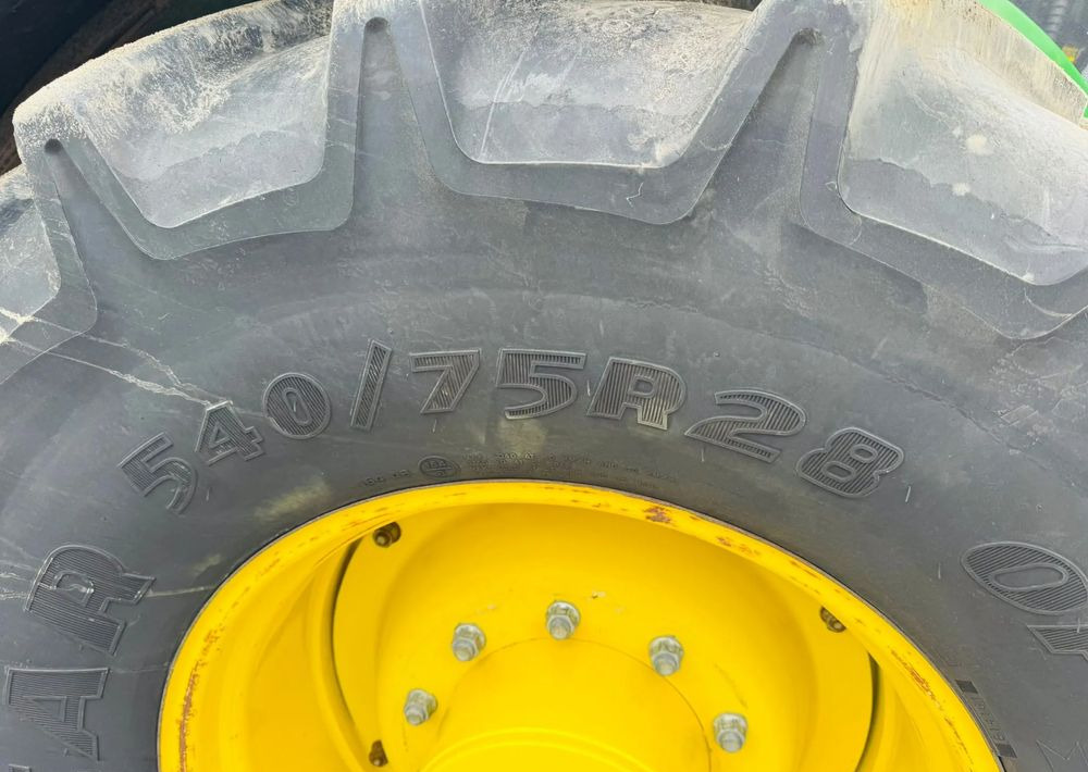 Tractor John Deere 6155M: foto 18
