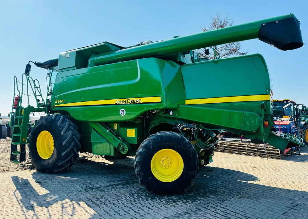 John Deere T670 - Cosechadora de granos: foto 3 John Deere T670 - Cosechadora de granos: foto 3