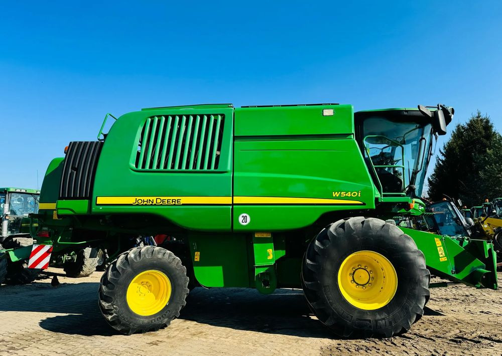 John Deere W540i - Cosechadora de granos: foto 4 John Deere W540i - Cosechadora de granos: foto 4