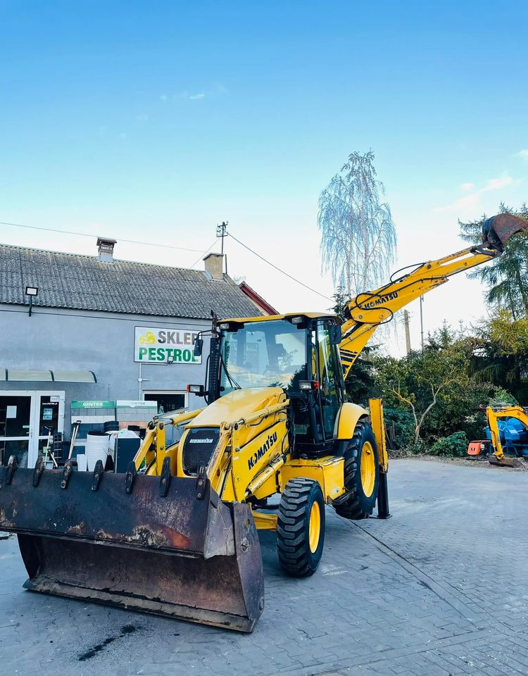 Komatsu WB93R - Retroexcavadora: foto 3 Komatsu WB93R - Retroexcavadora: foto 3