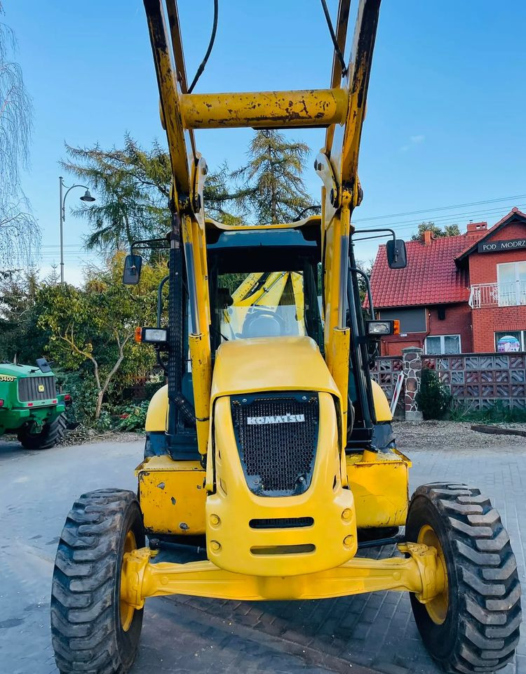Retroexcavadora Komatsu WB93R: foto 6
