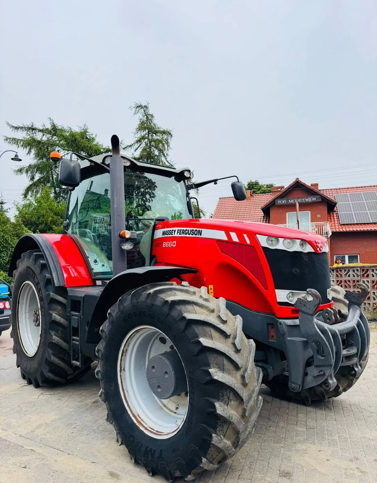 Massey Ferguson 8660 DYNA VT - Tractor: foto 1 Massey Ferguson 8660 DYNA VT - Tractor: foto 1