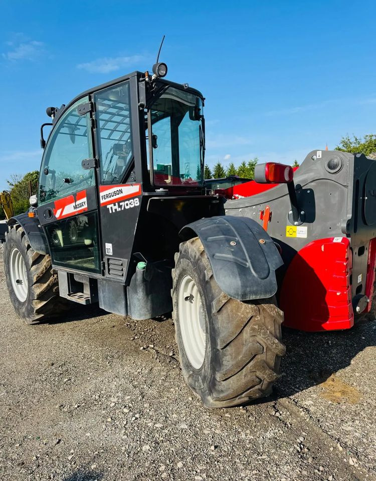 Massey Ferguson TH 70.38 - Manipulador telescópico: foto 4 Massey Ferguson TH 70.38 - Manipulador telescópico: foto 4