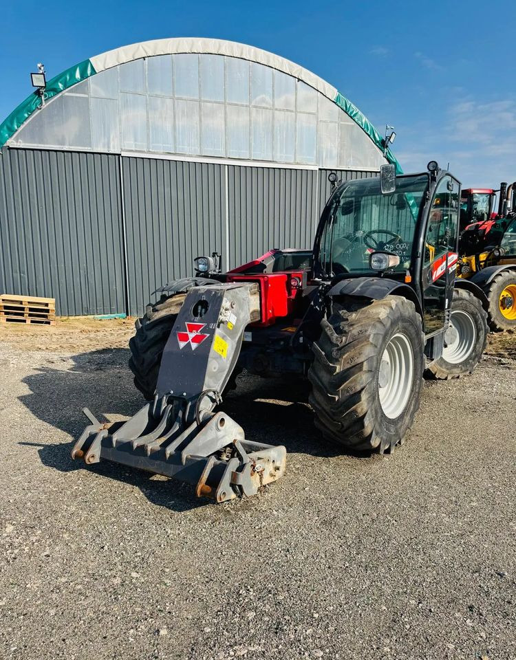 Massey Ferguson TH 70.38 - Manipulador telescópico: foto 1 Massey Ferguson TH 70.38 - Manipulador telescópico: foto 1