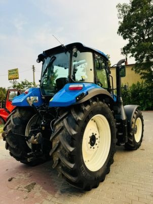 New Holland T5.110 - Tractor: foto 4 New Holland T5.110 - Tractor: foto 4