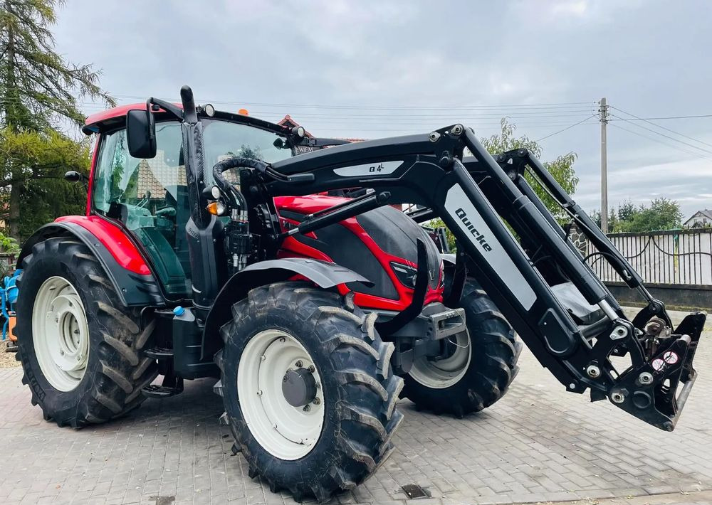 Valtra N104 - Tractor: foto 1 Valtra N104 - Tractor: foto 1