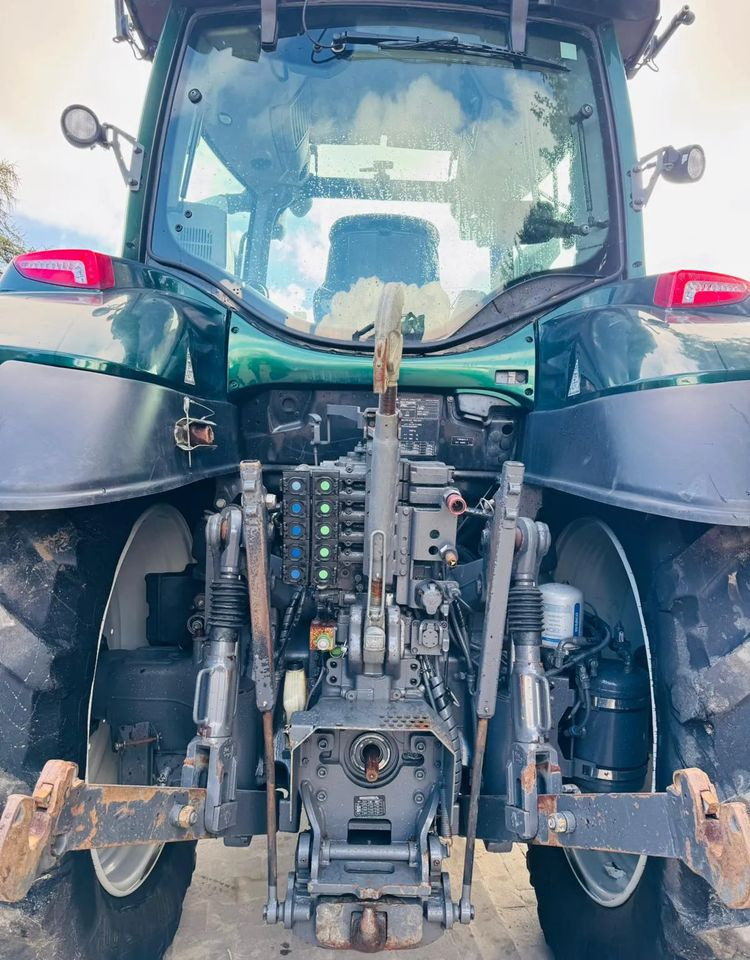 Valtra T214 Versu - Tractor: foto 3 Valtra T214 Versu - Tractor: foto 3