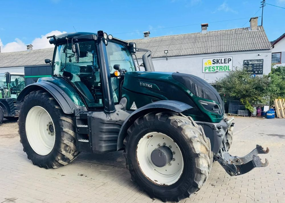 Valtra T214 Versu - Tractor: foto 1 Valtra T214 Versu - Tractor: foto 1