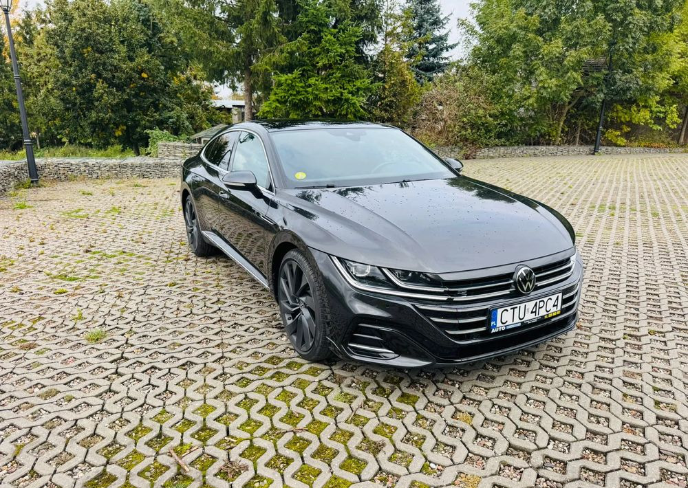 Volkswagen Arteon 2.0 TDI SCR DSG R-Line - Coupé: foto 2 Volkswagen Arteon 2.0 TDI SCR DSG R-Line - Coupé: foto 2