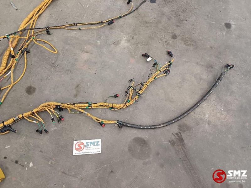 Caterpillar Wiring harness chassis Caterpillar - Cables/ Alambres para Equipo de manutención: foto 4 Caterpillar Wiring harness chassis Caterpillar - Cables/ Alambres para Equipo de manutención: foto 4