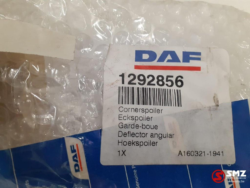 DAF Hoekspoiler links DAF 65-75-85-cf - Aerodinámica/ Spoiler para Camión: foto 4 DAF Hoekspoiler links DAF 65-75-85-cf - Aerodinámica/ Spoiler para Camión: foto 4