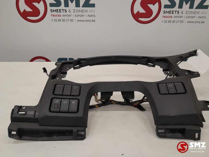 DAF Occ dashbord DAF XF 1951834 - Cabina e interior para Camión: foto 1 DAF Occ dashbord DAF XF 1951834 - Cabina e interior para Camión: foto 1