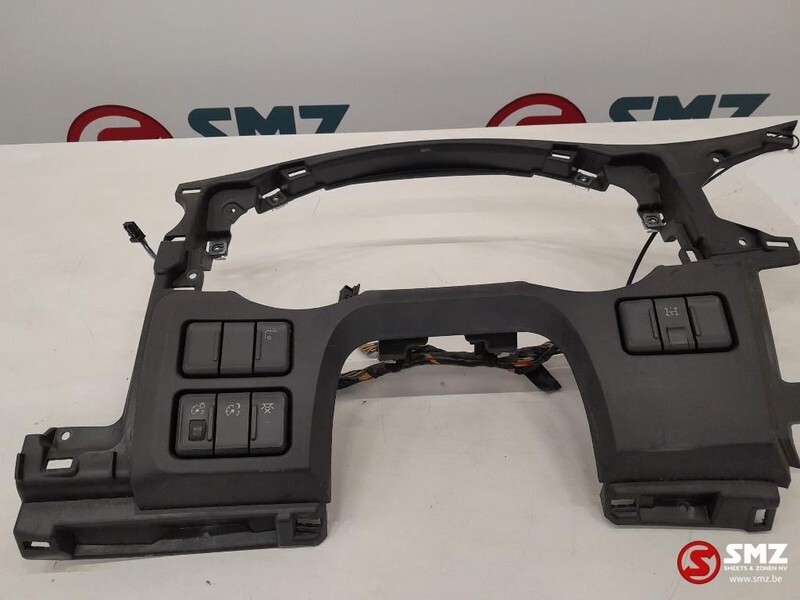 DAF Occ dashbord DAF XF 1951834 - Cabina e interior para Camión: foto 2 DAF Occ dashbord DAF XF 1951834 - Cabina e interior para Camión: foto 2