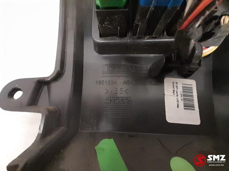 DAF Occ dashbord DAF XF 1951834 - Cabina e interior para Camión: foto 4 DAF Occ dashbord DAF XF 1951834 - Cabina e interior para Camión: foto 4