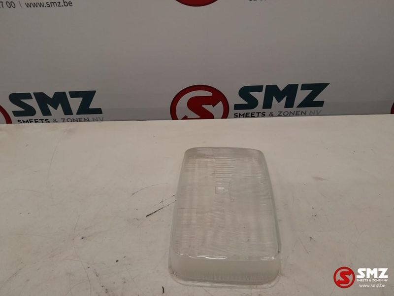 DAF Occ lampglas DAF 65,75 ,CF, 85, 95 XF - Faro delantero para Camión: foto 2 DAF Occ lampglas DAF 65,75 ,CF, 85, 95 XF - Faro delantero para Camión: foto 2