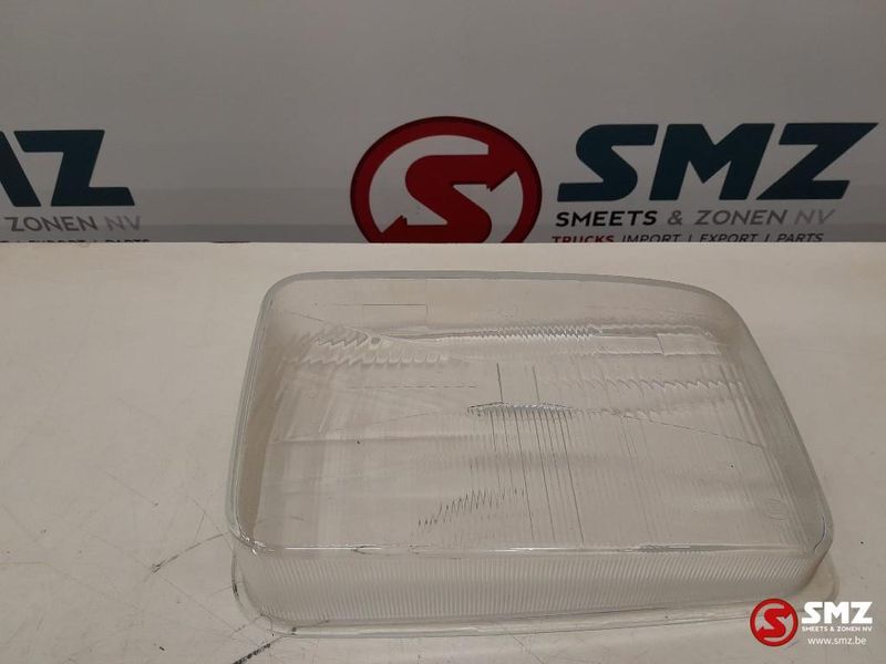 DAF Occ lampglas DAF 65,75 ,CF, 85, 95 XF - Faro delantero para Camión: foto 1 DAF Occ lampglas DAF 65,75 ,CF, 85, 95 XF - Faro delantero para Camión: foto 1