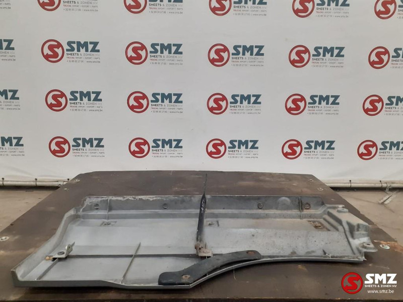 DAF Occ spatbordverlenging links DAF - Carrocería y exterior para Camión: foto 3 DAF Occ spatbordverlenging links DAF - Carrocería y exterior para Camión: foto 3