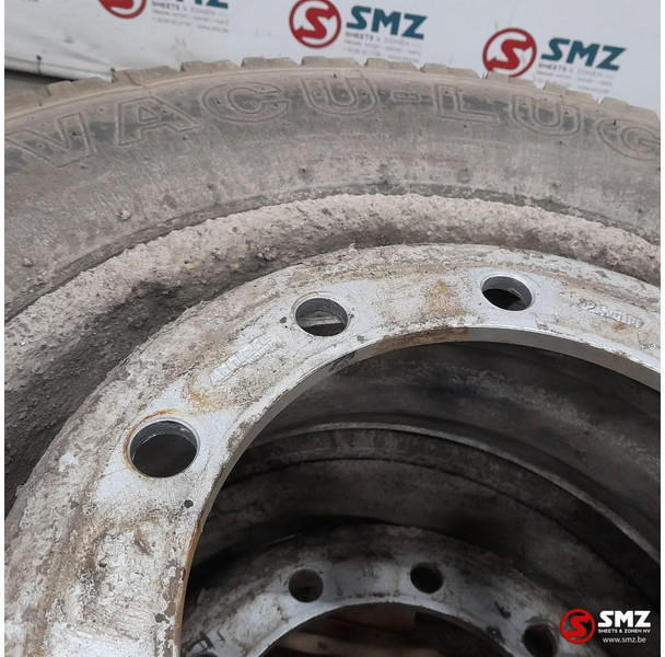 Diversen Occ vrachtwagenband Vaculug 315/70R22.5 154/150K - Neumático para Camión: foto 2 Diversen Occ vrachtwagenband Vaculug 315/70R22.5 154/150K - Neumático para Camión: foto 2