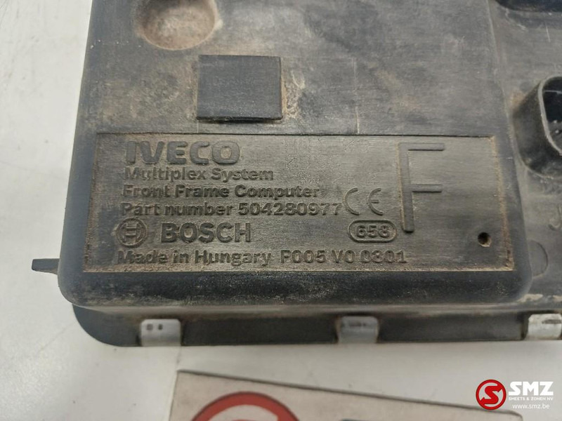 Iveco Occ ECU Front Frame Computer Iveco - Unidad de control para Camión: foto 3 Iveco Occ ECU Front Frame Computer Iveco - Unidad de control para Camión: foto 3