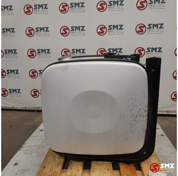MAN Occ brandstoftank 330L + brandstofniveausensor + s - Depósito de combustible para Camión: foto 4 MAN Occ brandstoftank 330L + brandstofniveausensor + s - Depósito de combustible para Camión: foto 4