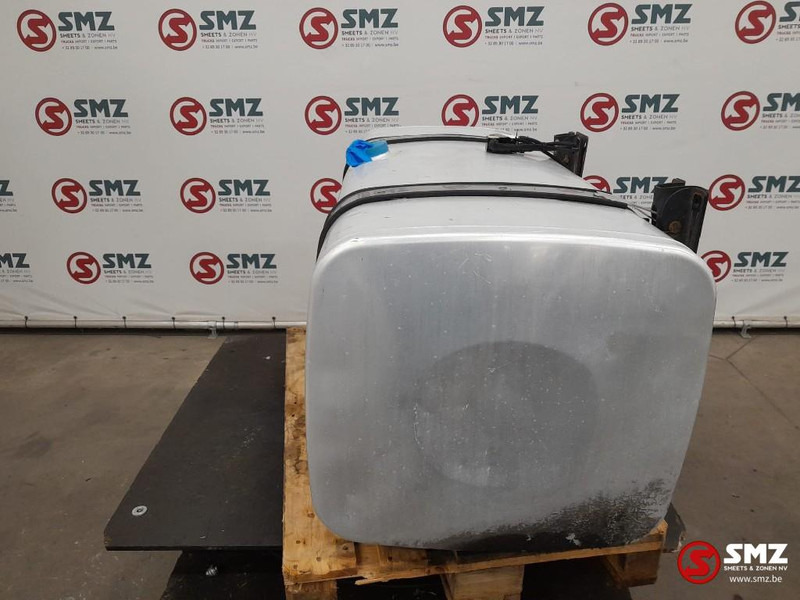 MAN Occ brandstoftank 600 L + vlotter + steunen MAN - Depósito de combustible para Camión: foto 3 MAN Occ brandstoftank 600 L + vlotter + steunen MAN - Depósito de combustible para Camión: foto 3