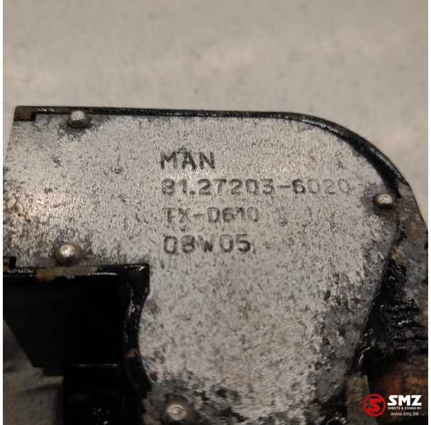 MAN Occ brandstoftank + brandstofniveusensor + steunen - Depósito de combustible para Camión: foto 5 MAN Occ brandstoftank + brandstofniveusensor + steunen - Depósito de combustible para Camión: foto 5