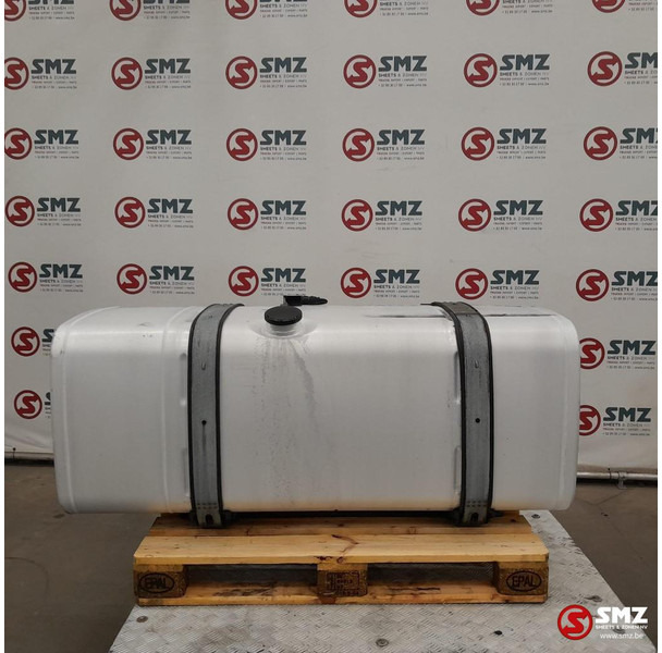 MAN Occ brandstoftank + brandstofniveusensor + steunen - Depósito de combustible para Camión: foto 1 MAN Occ brandstoftank + brandstofniveusensor + steunen - Depósito de combustible para Camión: foto 1