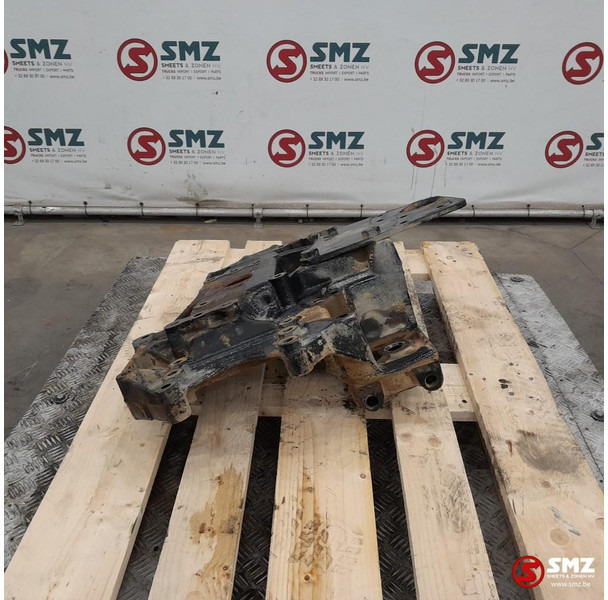 MAN Occ montagebeugel voorveer rechts MAN - Bastidor/ Chasis para Camión: foto 3 MAN Occ montagebeugel voorveer rechts MAN - Bastidor/ Chasis para Camión: foto 3