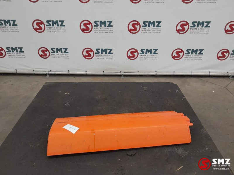 MAN Occ spatbordverlenging links MAN - Carrocería y exterior para Camión: foto 1 MAN Occ spatbordverlenging links MAN - Carrocería y exterior para Camión: foto 1