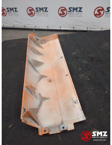 MAN Occ spatbordverlenging rechts MAN - Carrocería y exterior para Camión: foto 2 MAN Occ spatbordverlenging rechts MAN - Carrocería y exterior para Camión: foto 2