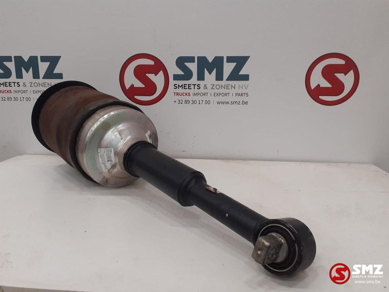 MAN Occ voorste schokdemper met luchtkussen MAN - Amortiguadores para Camión: foto 2 MAN Occ voorste schokdemper met luchtkussen MAN - Amortiguadores para Camión: foto 2