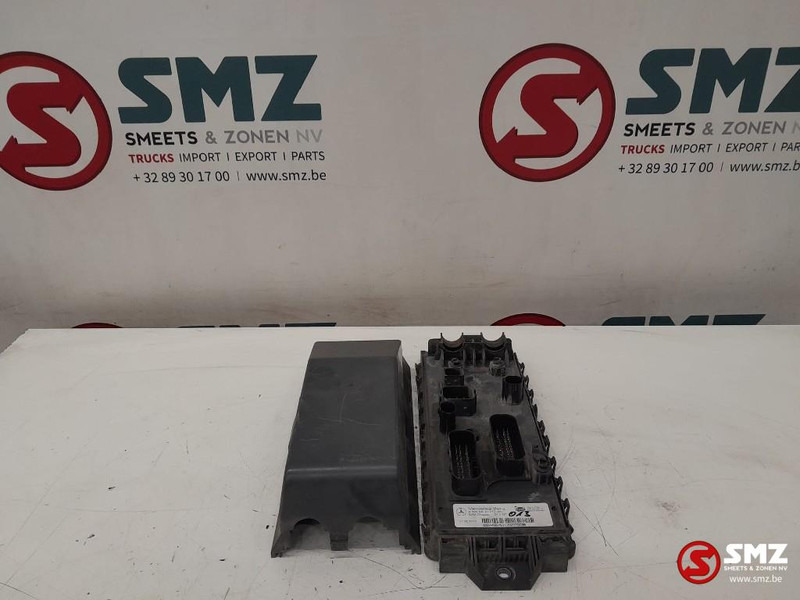 Mercedes-Benz Occ ECU SAM regeleenheid Mercedes - Unidad de control para Camión: foto 3 Mercedes-Benz Occ ECU SAM regeleenheid Mercedes - Unidad de control para Camión: foto 3