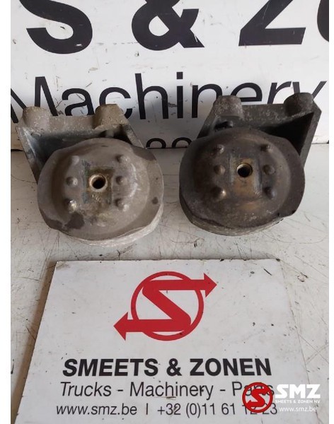 Mercedes-Benz Occ Motorsteunen atego 1828 - Soporte motor para Camión: foto 1 Mercedes-Benz Occ Motorsteunen atego 1828 - Soporte motor para Camión: foto 1