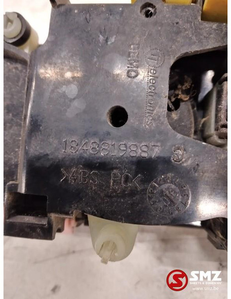 Mercedes-Benz Occ aircopaneel Mercedes Atego - Calefacción/ Ventilación para Camión: foto 3 Mercedes-Benz Occ aircopaneel Mercedes Atego - Calefacción/ Ventilación para Camión: foto 3