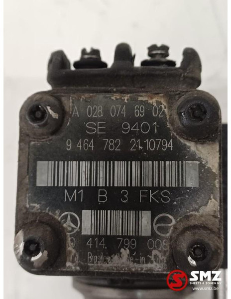 Mercedes-Benz Occ brandstofinjectiepomp OM906 Mercedes - Bomba de combustible para Camión: foto 5 Mercedes-Benz Occ brandstofinjectiepomp OM906 Mercedes - Bomba de combustible para Camión: foto 5