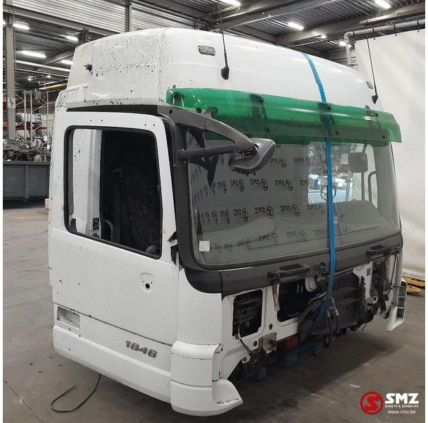 Mercedes-Benz Occ cabine Mercedes Actros MP2 - Cabina e interior para Camión: foto 2 Mercedes-Benz Occ cabine Mercedes Actros MP2 - Cabina e interior para Camión: foto 2