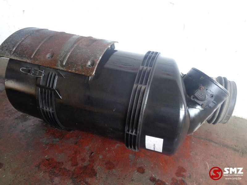 Mercedes-Benz Occ luchtfilterhuis mercedes actros mp2 - Sistema de admisión de aire para Camión: foto 2 Mercedes-Benz Occ luchtfilterhuis mercedes actros mp2 - Sistema de admisión de aire para Camión: foto 2